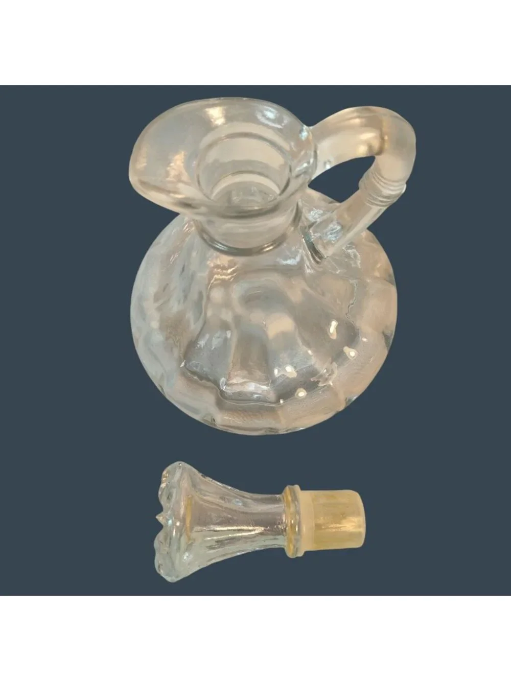 Anchor Hocking Glass Oil Vinegar Cruet Cut Glass Stopper Clear Elegant Farmhouse